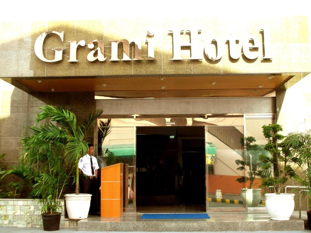 DG Grami Hotel Paranaque City Exterior foto