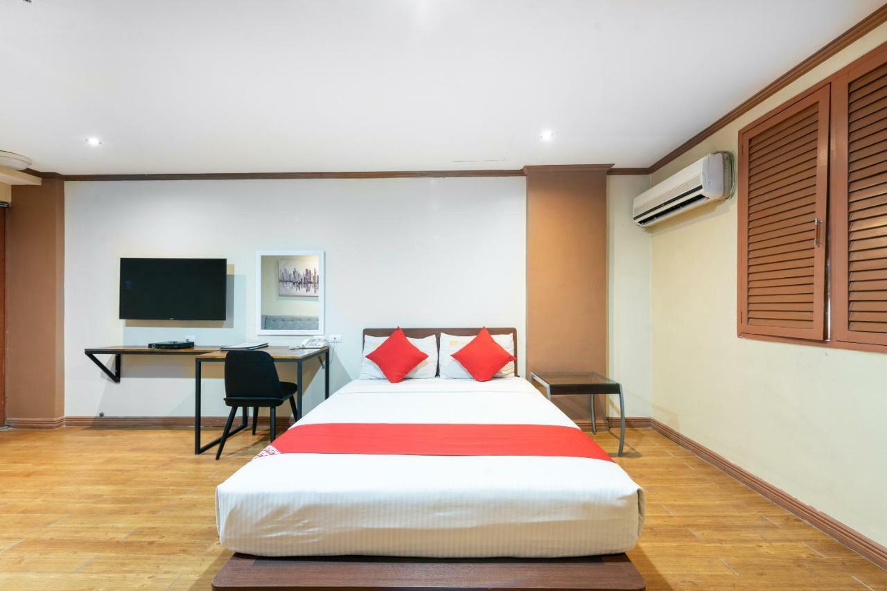DG Grami Hotel Paranaque City Exterior foto